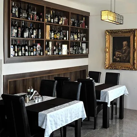 Keto Hotel Podgorica