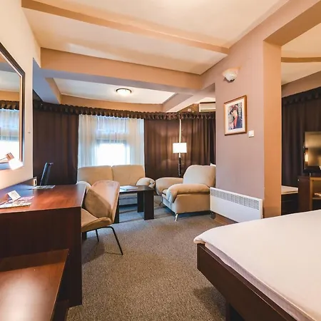 Otel Keto